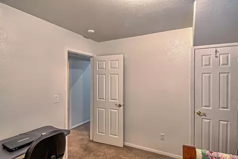 1698 Marigold Way, Redding, CA 96003 photo 35