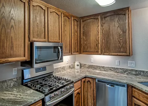 1698 Marigold Way, Redding, CA 96003 photo 16