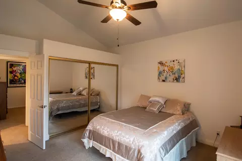 1698 Marigold Way, Redding, CA 96003 photo 20