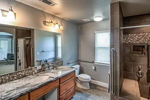 563 Fair Hill Dr, Redding, CA 96003 photo 17