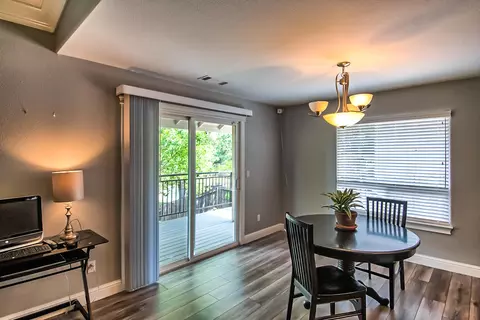 563 Fair Hill Dr, Redding, CA 96003 photo 9