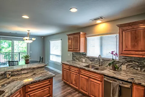 563 Fair Hill Dr, Redding, CA 96003 photo 13