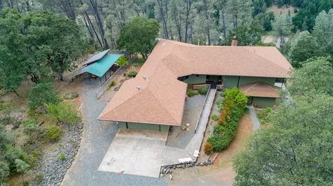 360 Lowden, Lewiston, CA 96052 photo 3