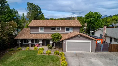 2542 Lake Redding Dr, Redding, CA 96003 photo 72