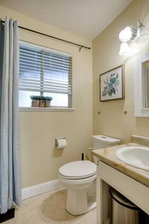2542 Lake Redding Dr, Redding, CA 96003 photo 40