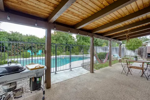 2542 Lake Redding Dr, Redding, CA 96003 photo 27