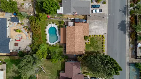 2542 Lake Redding Dr, Redding, CA 96003 photo 23