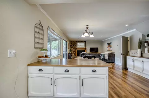 2542 Lake Redding Dr, Redding, CA 96003 photo 51
