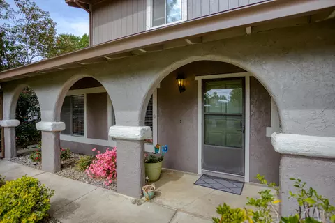 2542 Lake Redding Dr, Redding, CA 96003 photo 66