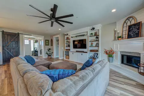 3702 Thomason Trl, Redding, CA 96002 photo 7