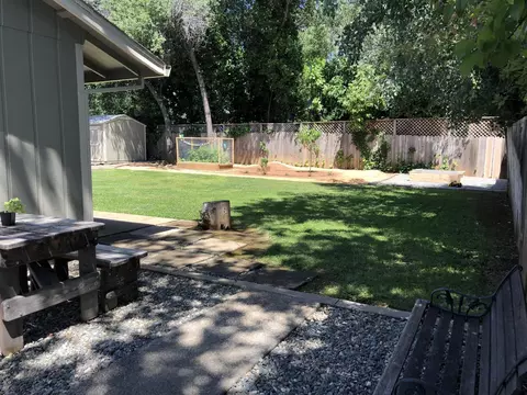 1928 Tiburon Dr, Redding, CA 96003 photo 17