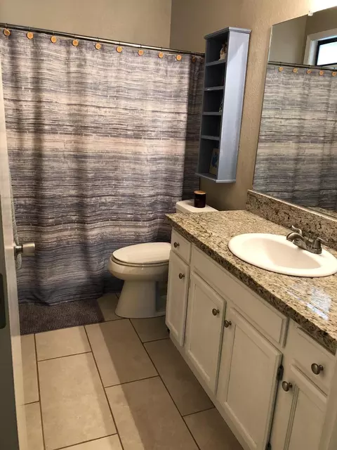 1928 Tiburon Dr, Redding, CA 96003 photo 8