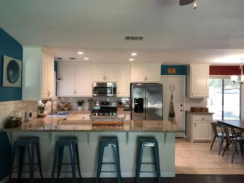 1928 Tiburon Dr, Redding, CA 96003 photo 2