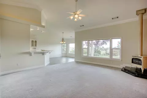 2953 Starburst Dr, Redding, CA 96001 photo 4