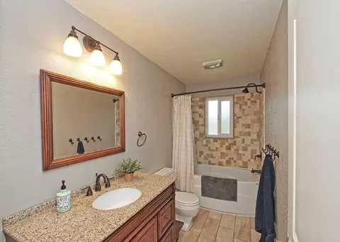 15810 Briarwood, Redding, CA 96001 photo 13