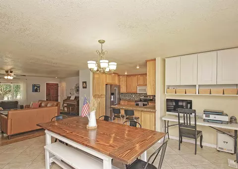 15810 Briarwood, Redding, CA 96001 photo 11