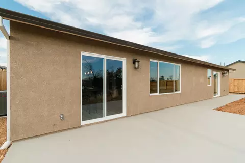 3523 Americana Way, Redding, CA 96003 photo 32
