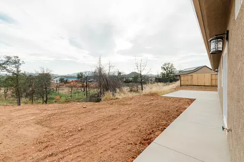 3523 Americana Way, Redding, CA 96003 photo 30