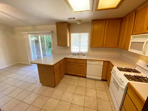5378 Cedars Rd, Redding, CA 96001 photo 6