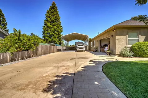 780 Woodacre Dr, Redding, CA 96002 photo 3