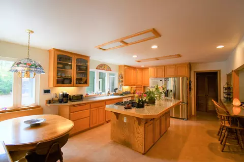 37019 Park Ave, Burney, CA 96013 photo 18