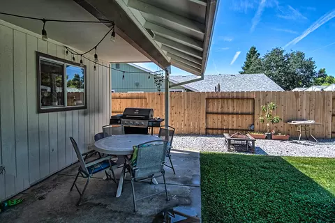 1520 Purple Way, Redding, CA 96003 photo 26