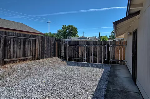 1520 Purple Way, Redding, CA 96003 photo 31