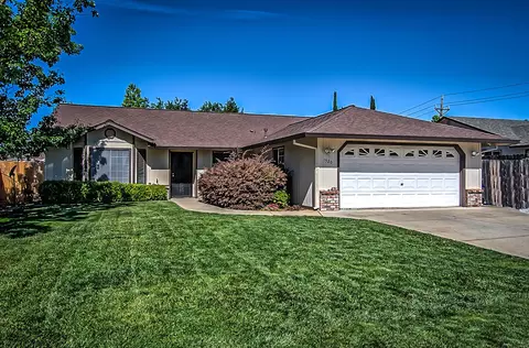 1520 Purple Way, Redding, CA 96003 photo 1