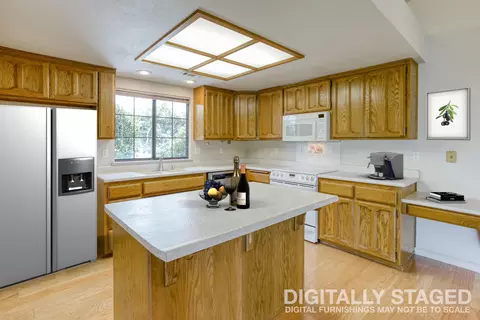 1938 Vineyard Trl, Redding, CA 96003 photo 3