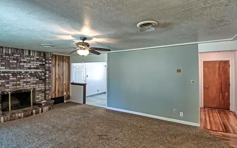 5734 Cascade Dr, Redding, CA 96003 photo 5