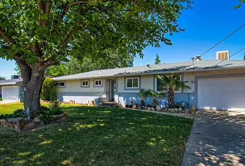 5734 Cascade Dr, Redding, CA 96003 photo 3