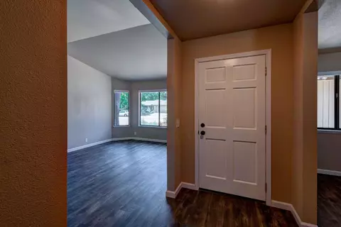 3589 Silverwood St, Redding, CA 96002 photo 4