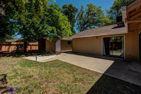 3589 Silverwood St, Redding, CA 96002 photo 22