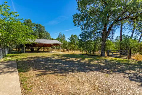 11830 Neal Ln, Redding, CA 96003 photo 21