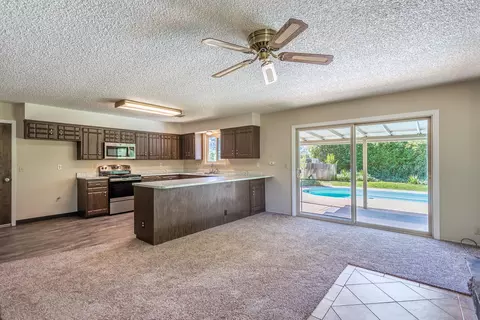 11830 Neal Ln, Redding, CA 96003 photo 6