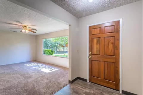 11830 Neal Ln, Redding, CA 96003 photo 8