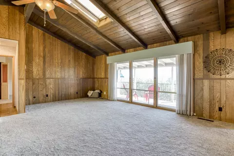 8566 Valley View Rd, Redding, CA 96001 photo 19