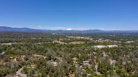 8566 Valley View Rd, Redding, CA 96001 photo 76