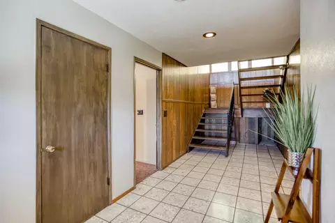 8566 Valley View Rd, Redding, CA 96001 photo 10