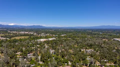 8566 Valley View Rd, Redding, CA 96001 photo 74