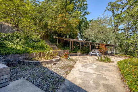 8566 Valley View Rd, Redding, CA 96001 photo 63