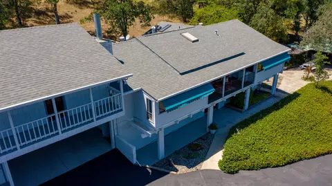 8566 Valley View Rd, Redding, CA 96001 photo 5