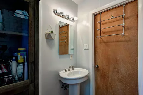 1781 Regent Ave, Redding, CA 96001 photo 14
