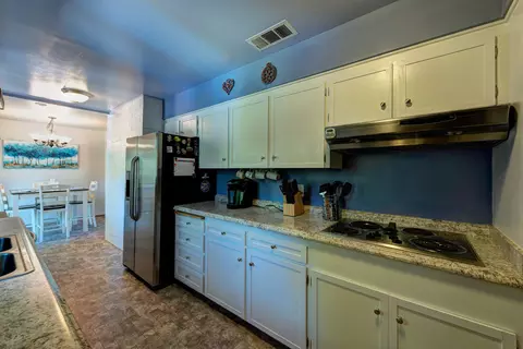 1781 Regent Ave, Redding, CA 96001 photo 9