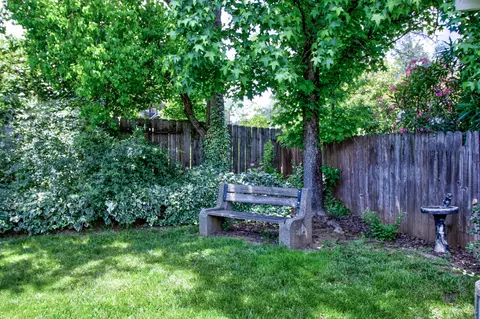 1828 Mary Lake Dr, Redding, CA 96001 photo 27