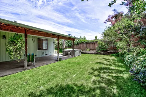 1828 Mary Lake Dr, Redding, CA 96001 photo 32