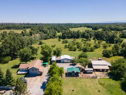 12195 Alpha Ln, Redding, CA 96003 photo 92