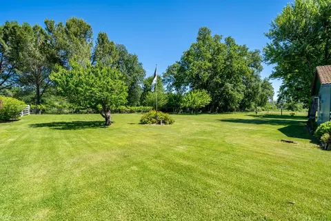 12195 Alpha Ln, Redding, CA 96003 photo 13