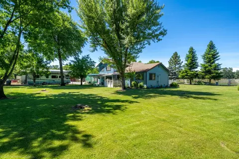12195 Alpha Ln, Redding, CA 96003 photo 1