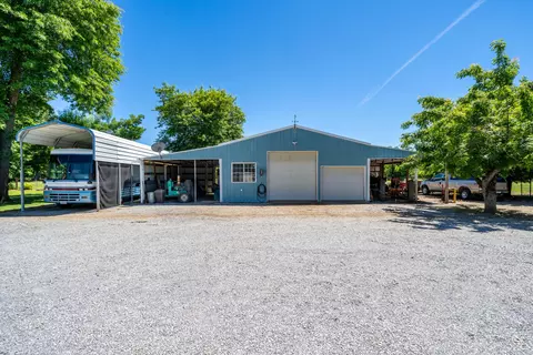 12195 Alpha Ln, Redding, CA 96003 photo 5